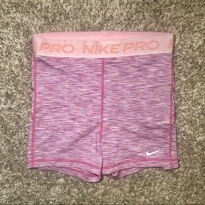 NWOT High Waisted Nike Pro’s
